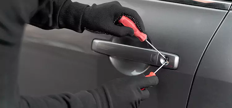 Locked Out of Car Help Placentia