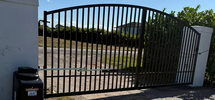 Driveway Fence Repair Placentia